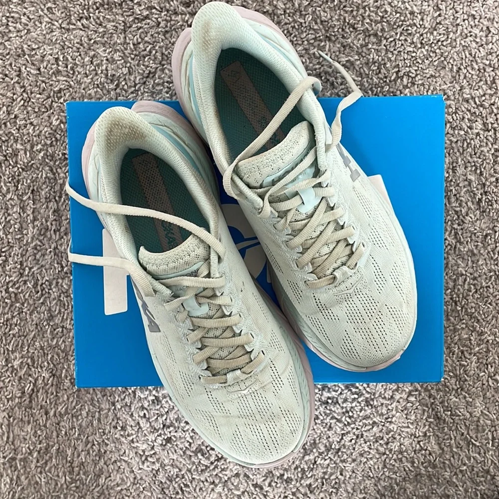 HOKA ONE ONE Mach 4 Tennis Shoes, Blue Glass/Coastal Shade (𝐬𝐞𝐞 𝐩𝐡𝐨𝐭𝐨𝐬)